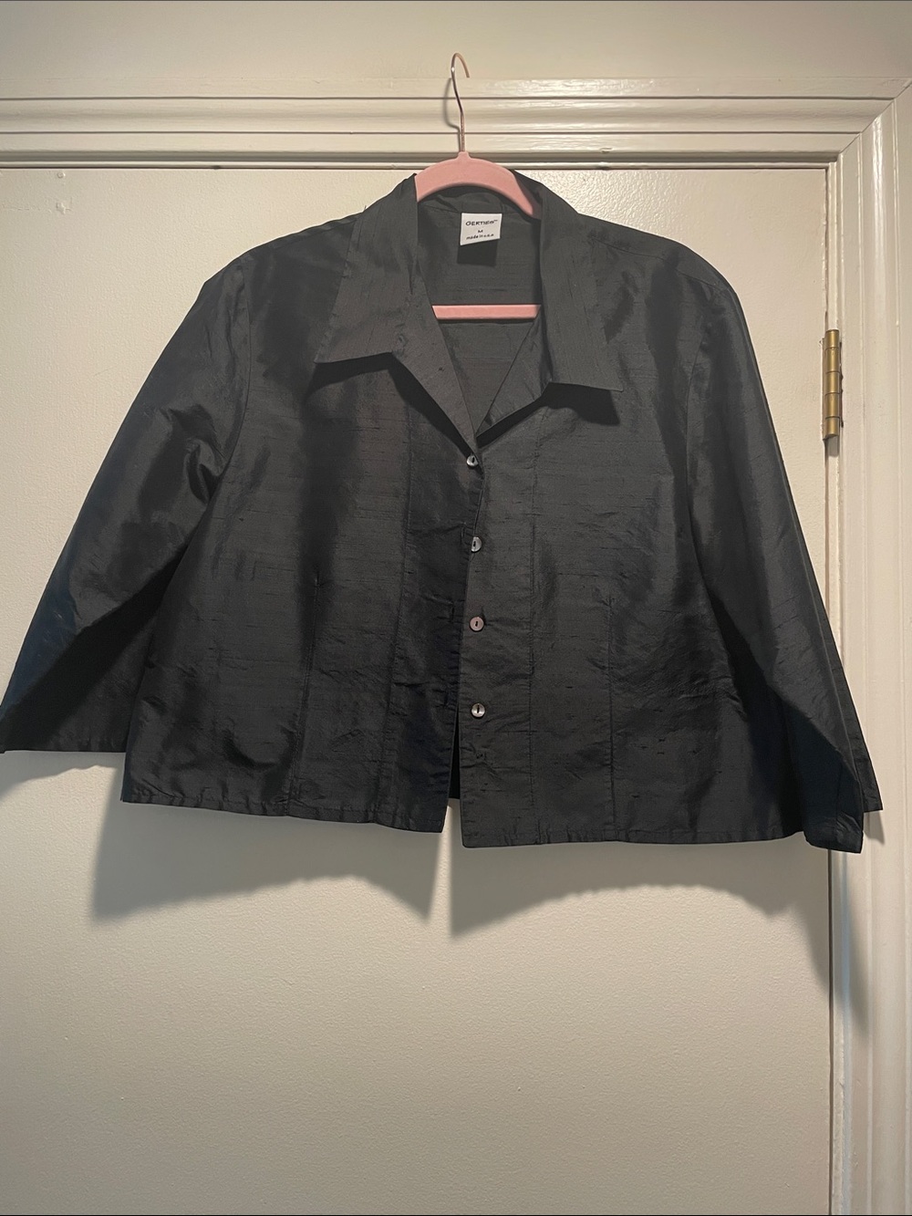 Gerties Black Cropped Button-Front Jacket - Classic Open Collar